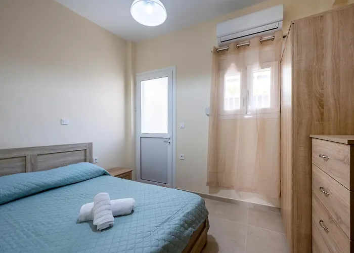 Lejlighed Spot Beach, Food & Coffee Nearby *