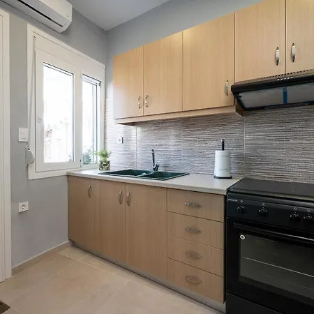 Spot Beach, Food & Coffee Nearby * Cós