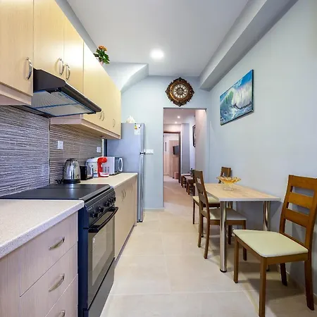 Harbor Harmony Hideout 1min To